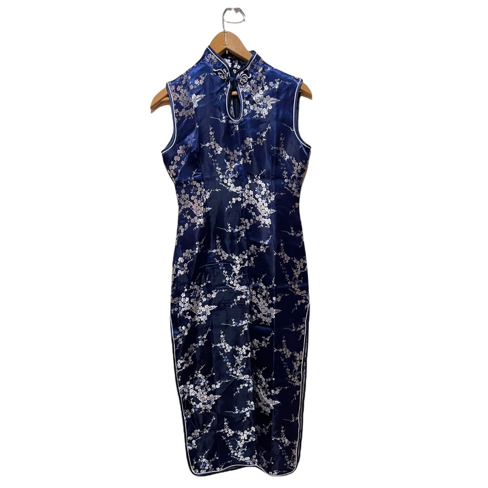 Chinese Royal Blue Floral Two Side Slits  Dress - Picture 6 of 9